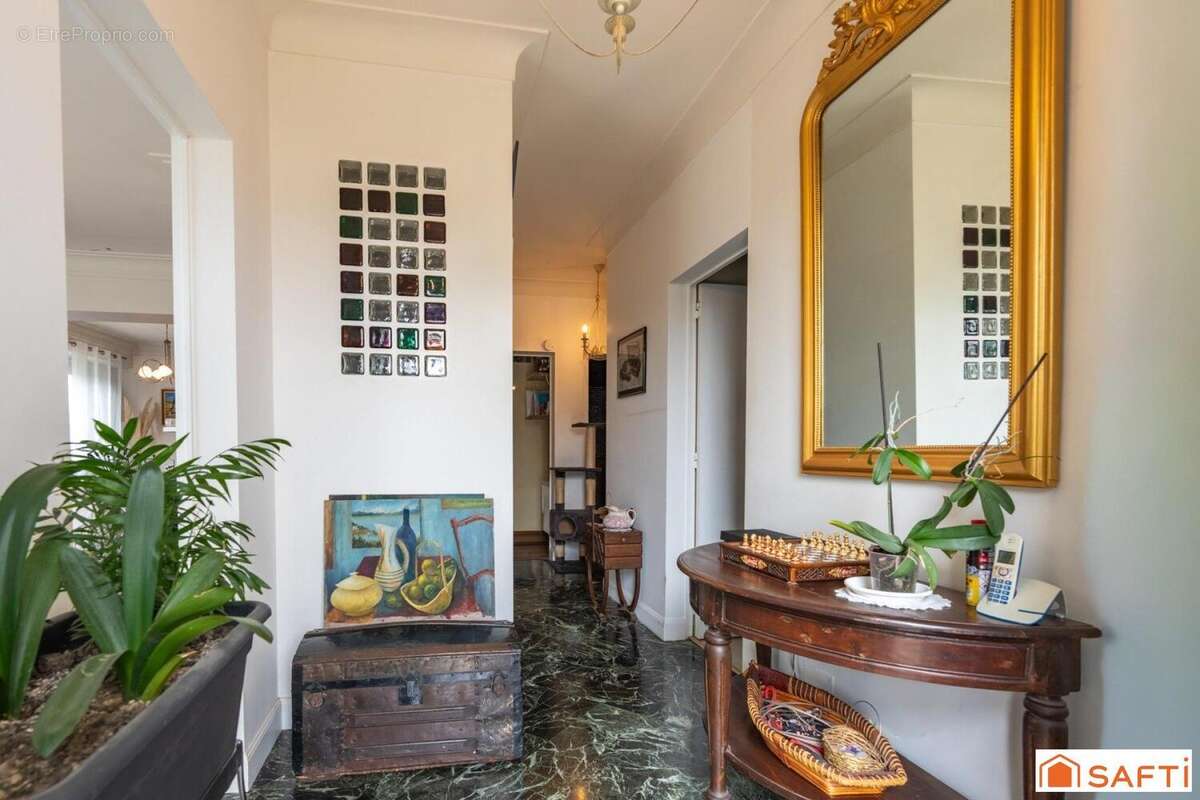 Maison 131 m² à Colayrac-Saint-Cirq  - photo 3
