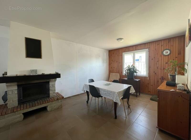 Maison à vendre DPE D à GUINGAMP  (22) - photo 6