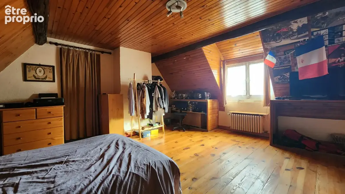 Longere  3 chambres sur grand terrain de 3400 m² - photo 10