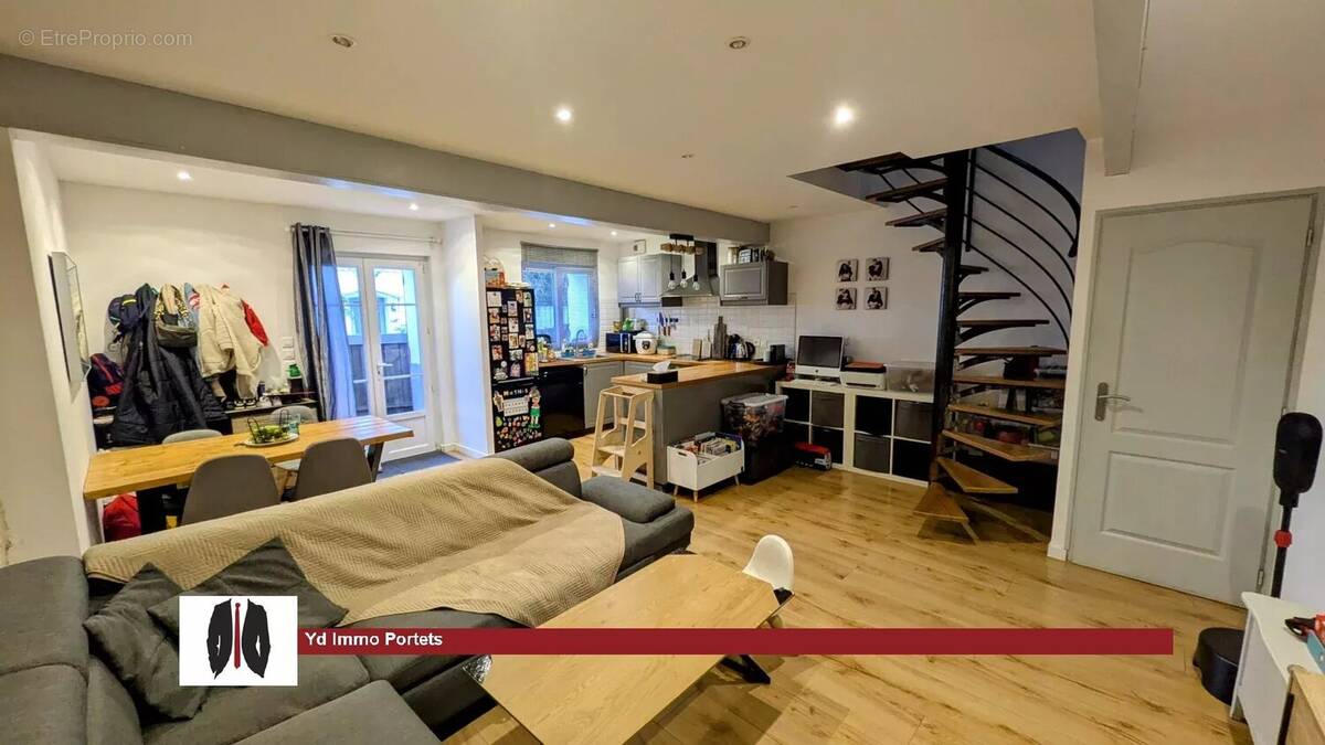 Maison à SAINT-SELVE