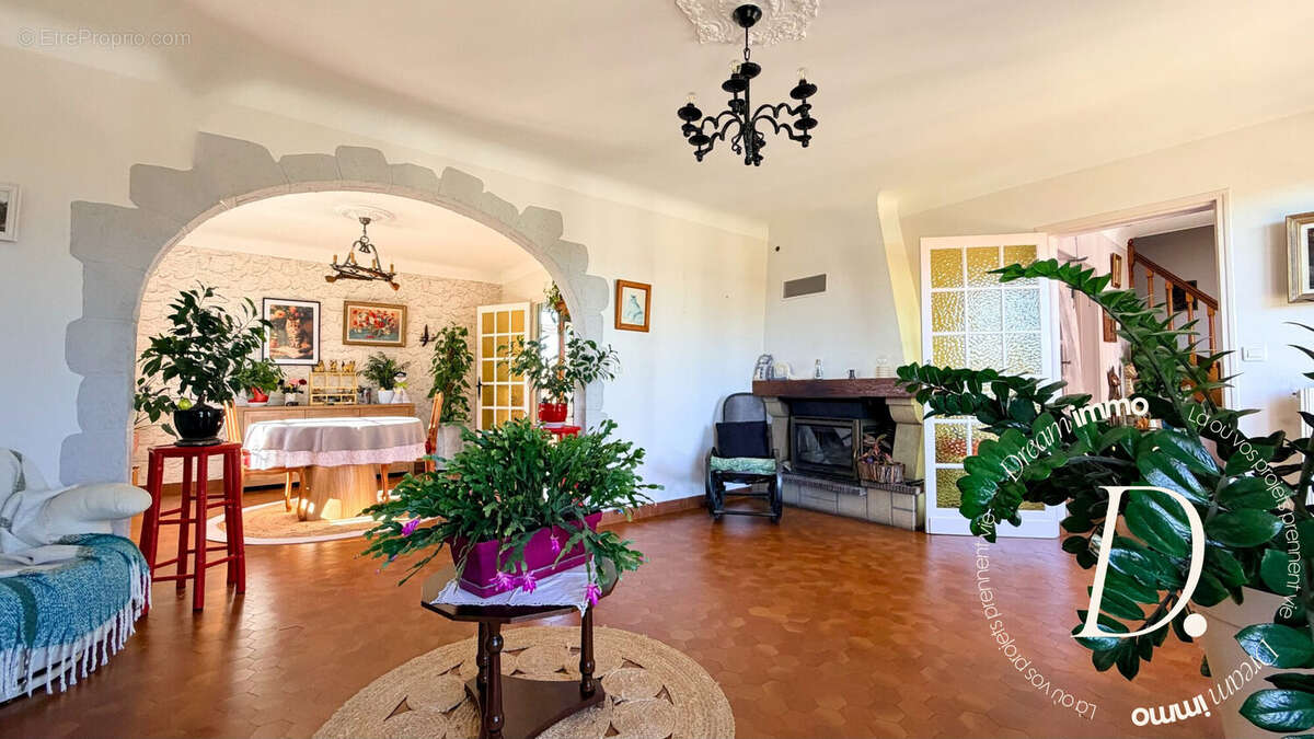 Maison à PONTONX-SUR-L'ADOUR