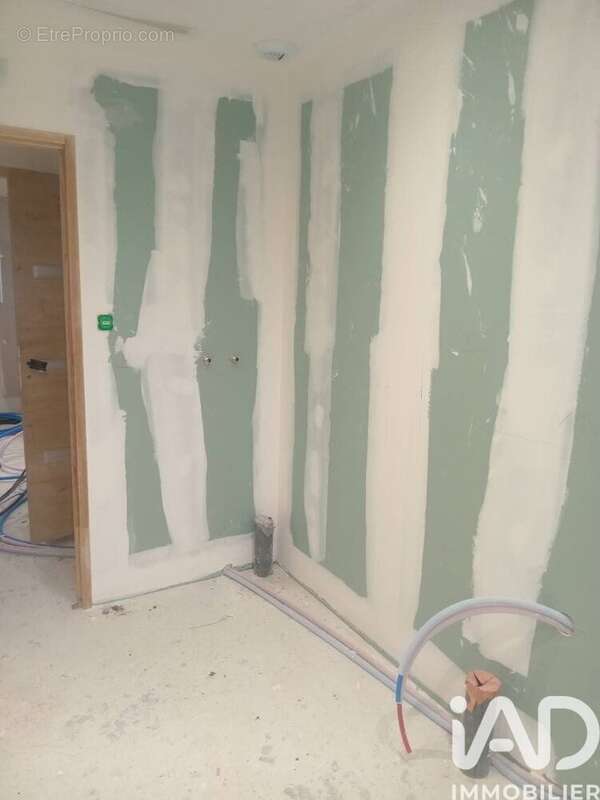 Photo 8 - Maison à MEHUN-SUR-YEVRE