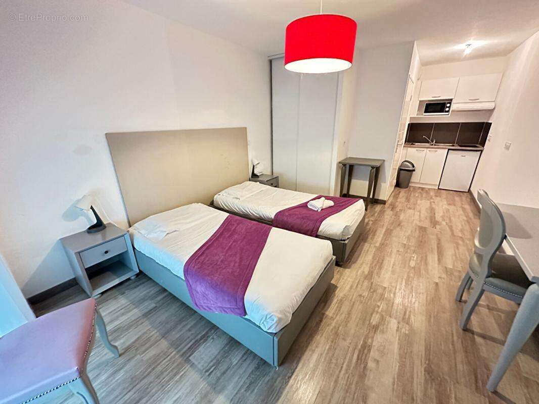 Appartement à EGUILLES