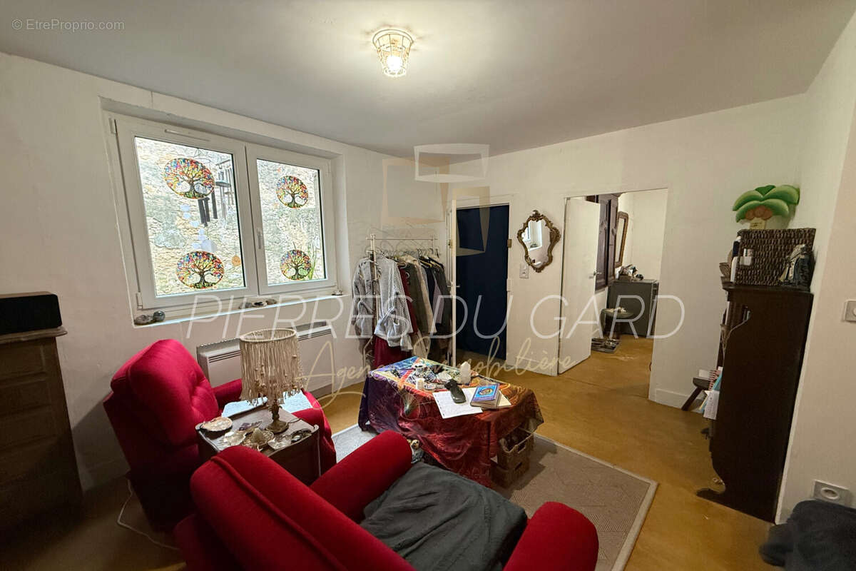 Maison à BAGNOLS-SUR-CEZE