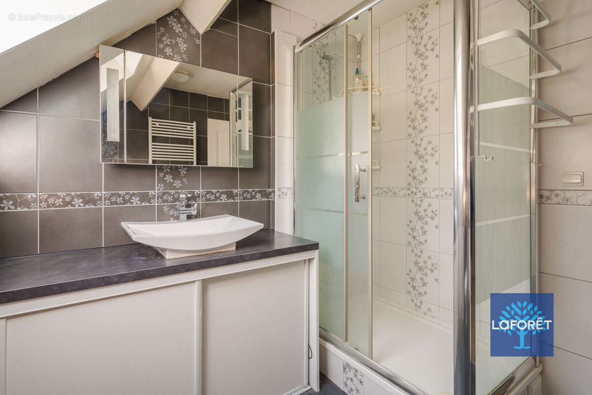 Maison à CLAYE-SOUILLY