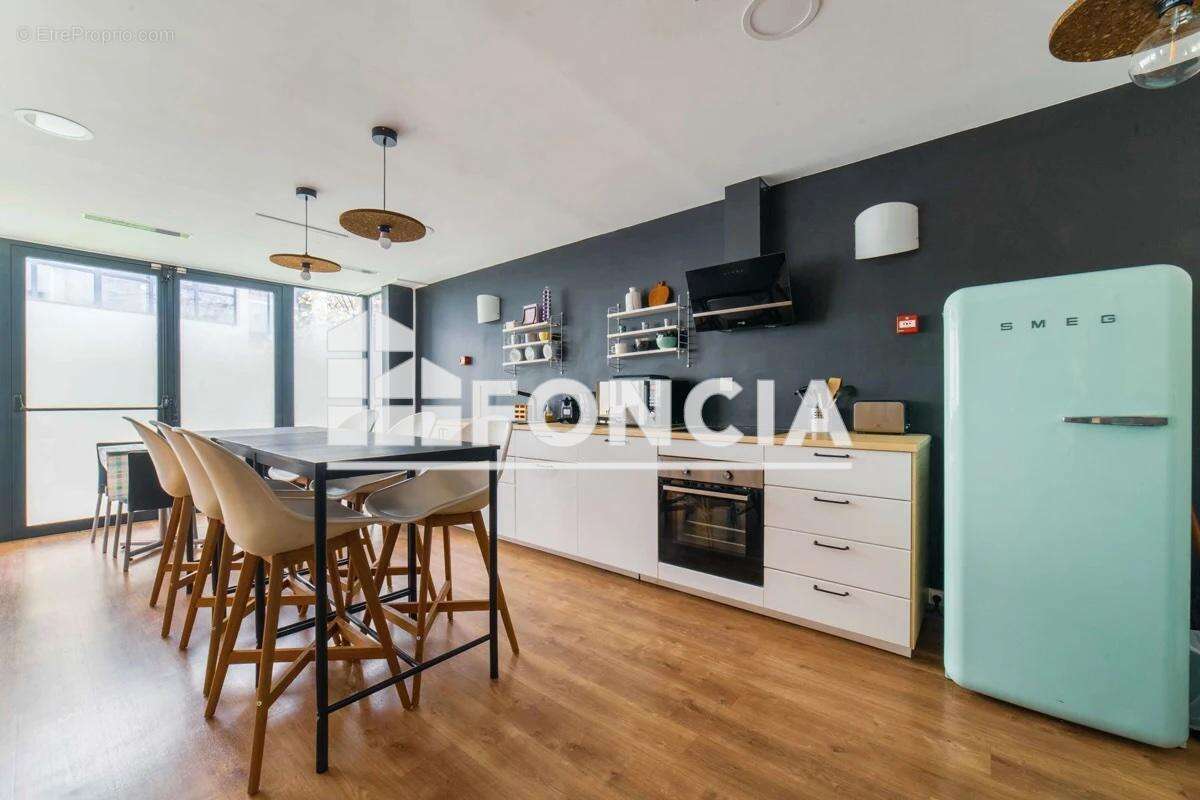 Appartement à LYON-9E