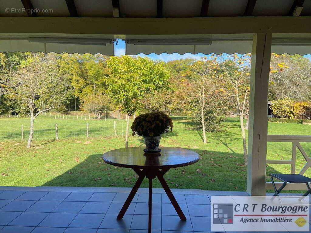 Maison à MOULINS-SUR-OUANNE