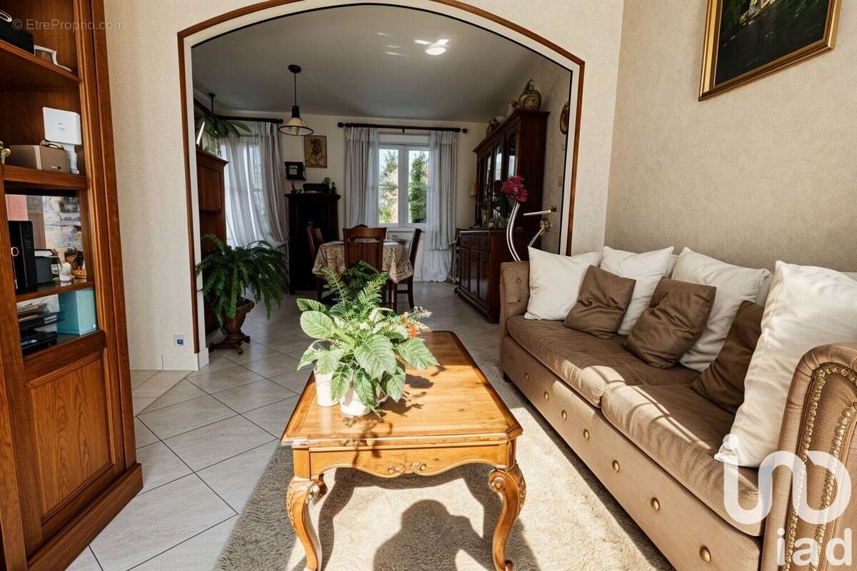 Photo 4 - Maison à LIVRY-GARGAN