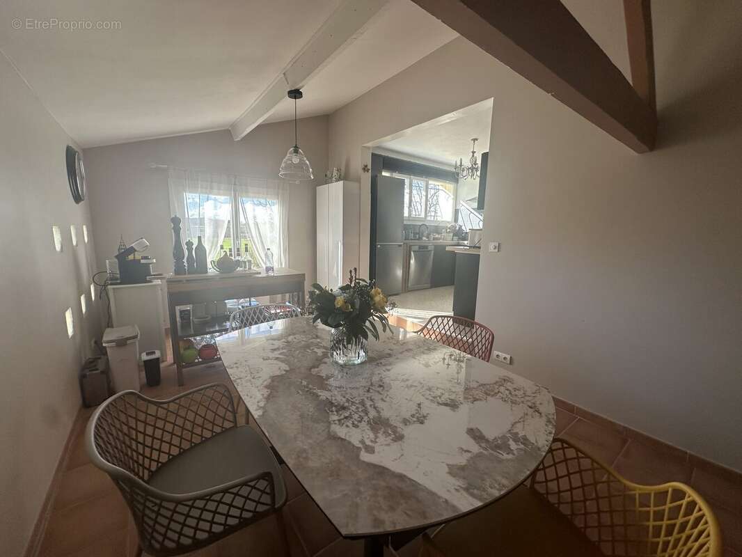 Maison 127 m² à Saint-Jean-De-Duras  - photo 6
