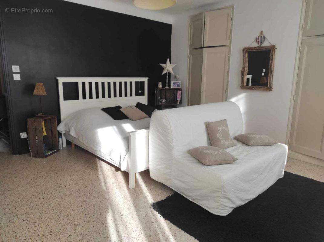 Exclusivite jonquieres partie de mas 197 m² 5 chambres - photo 12