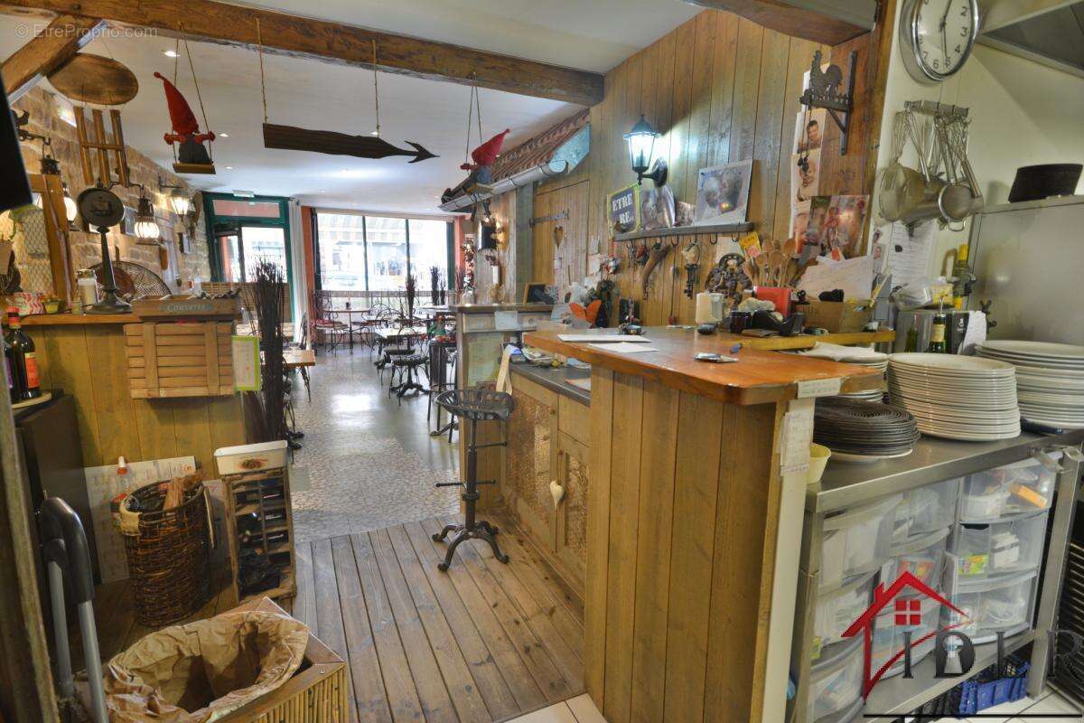 Commerce à BOURBONNE-LES-BAINS