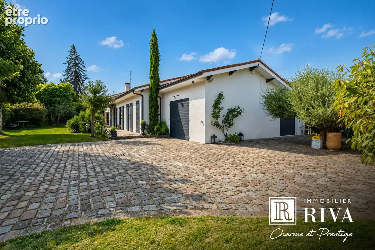 Maison à CAMBLANES-ET-MEYNAC