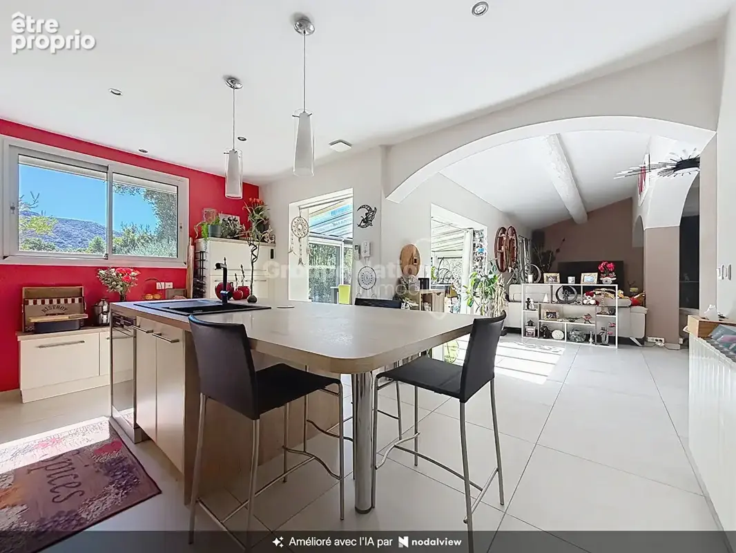 Villa avec piscine et vue sur le Luberon de 205 m² - photo 8