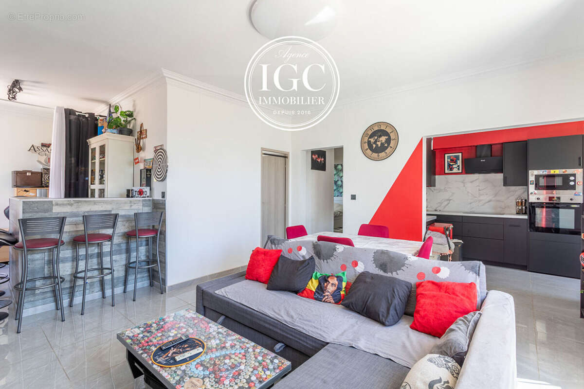 Appartement marseille 13015 - type 3-4 - 79 m² - jardin 180 m² - photo 6