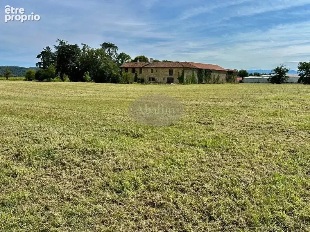 Ferme, dépendances 4 Ha - photo 53