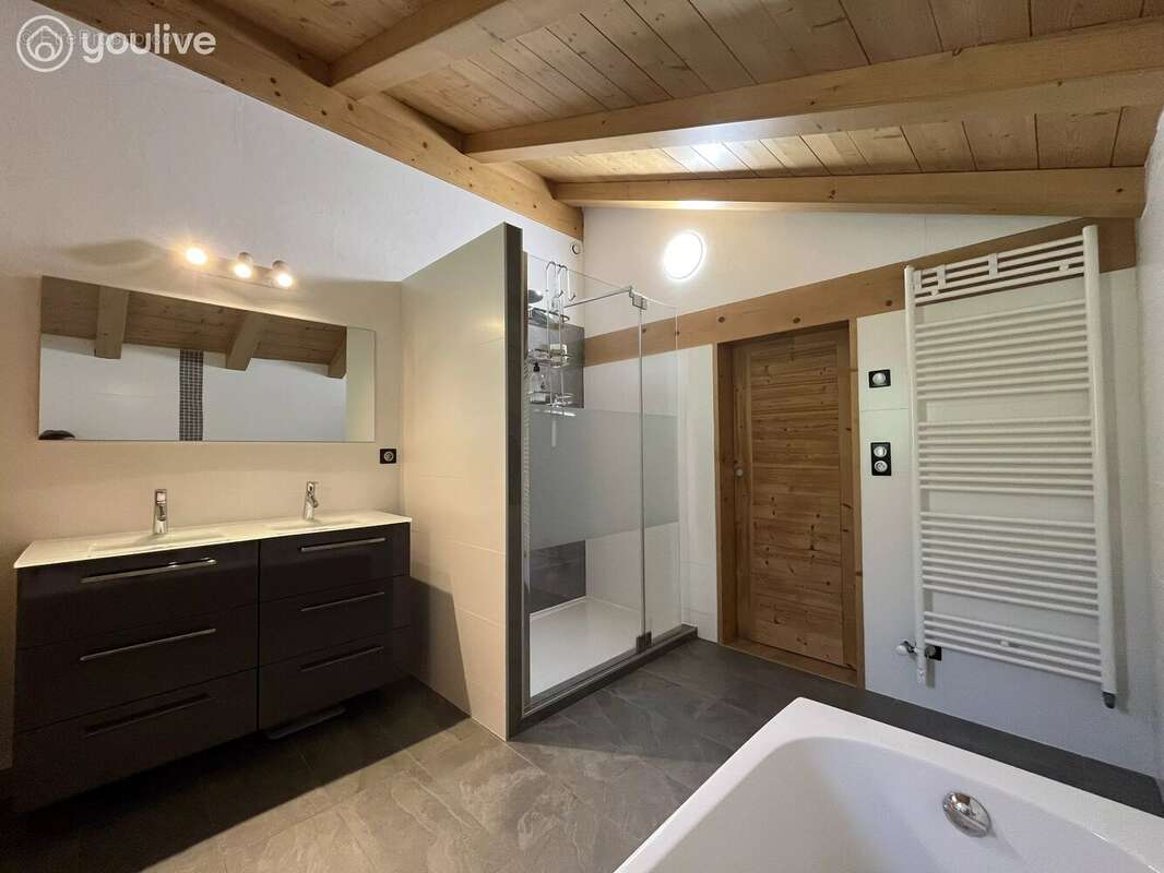 Superbe chalet contemporain de 300m2 - photo 10
