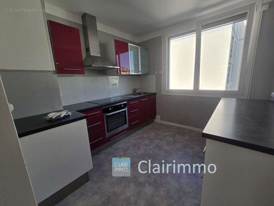 Appartement à ROGNAC