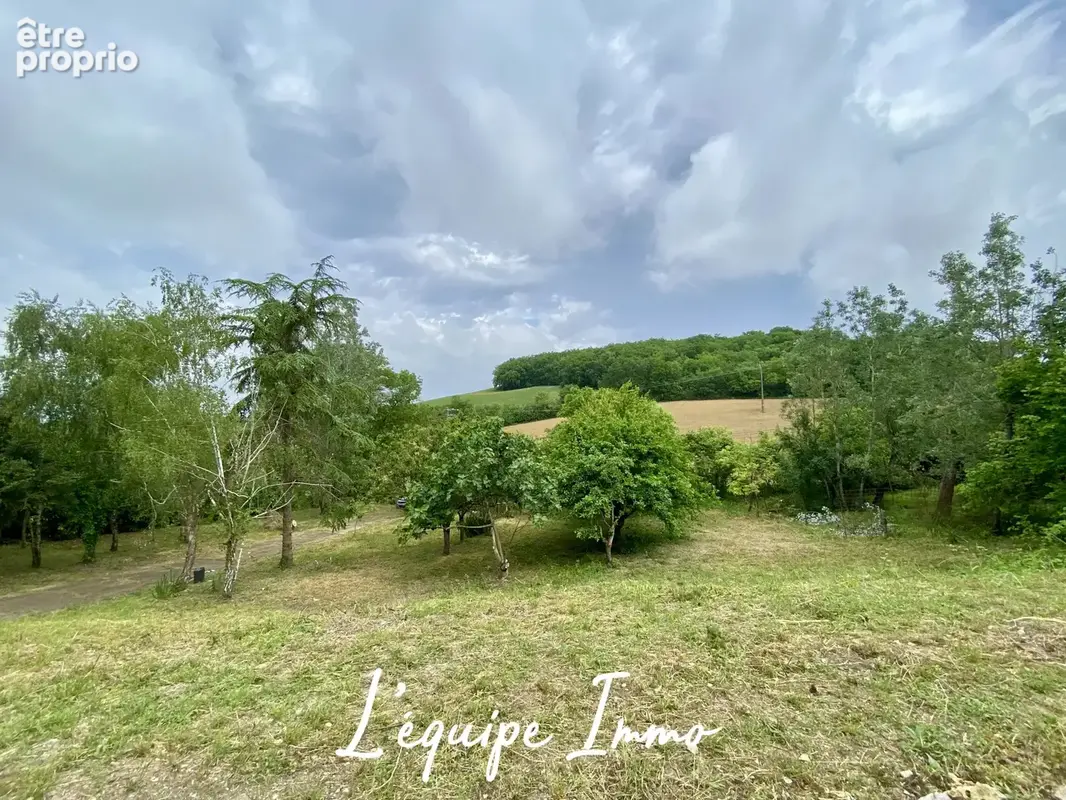 Maison T6 sur 1 hectare de terrain - photo 12