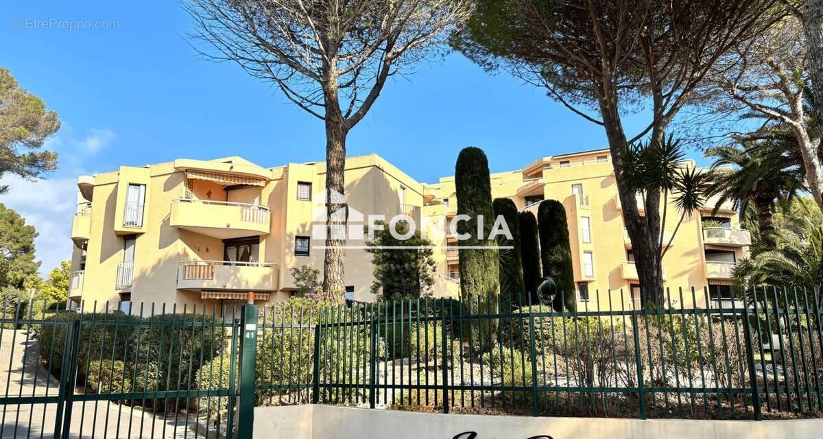 Appartement à SAINT-RAPHAEL