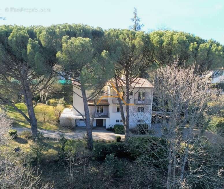 Maison à DIEULEFIT