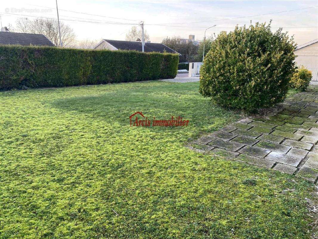 Maison à ARCIS-SUR-AUBE