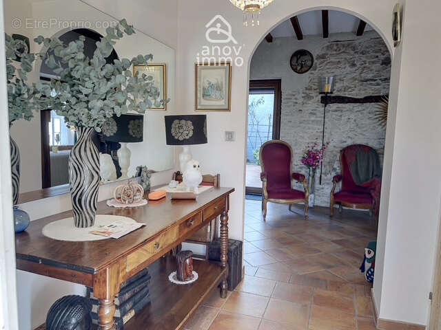 Maison à SAINT-ROMAIN-DE-JALIONAS