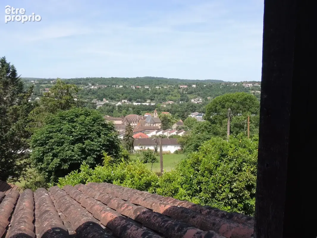 Maison 6 pièces 158 m² à vendre à Villefranche-De-Rouergue (12200) - photo 4