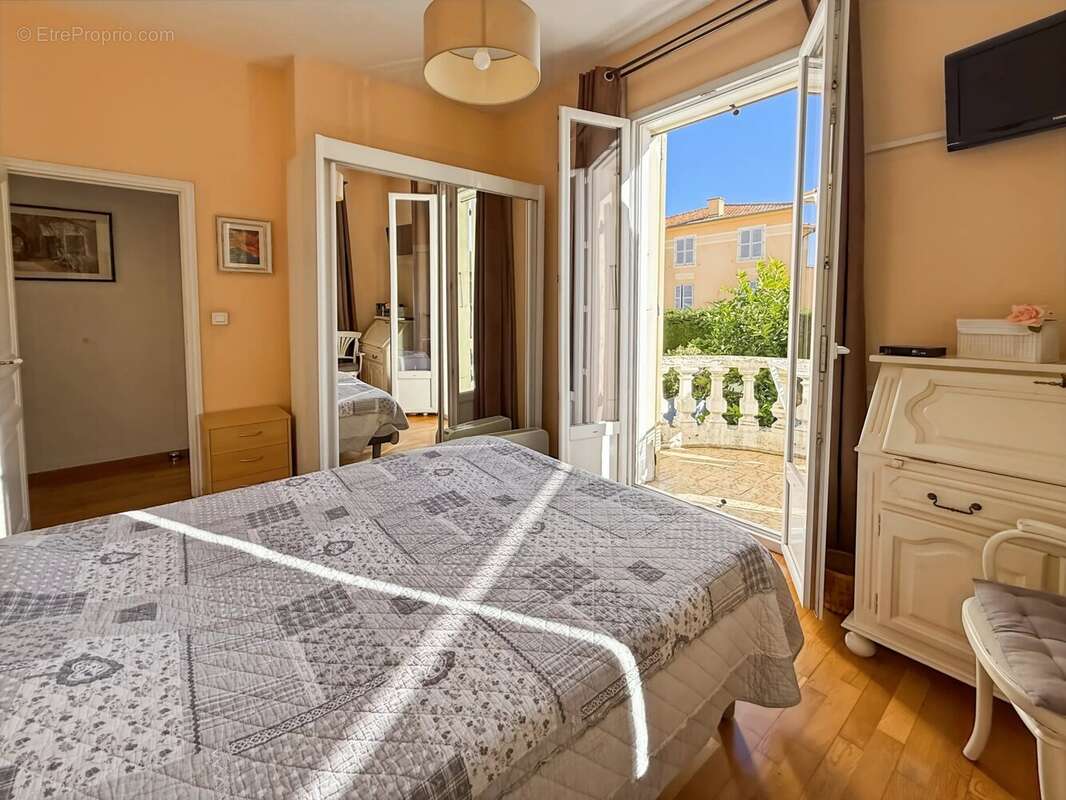 Maison à CAGNES-SUR-MER