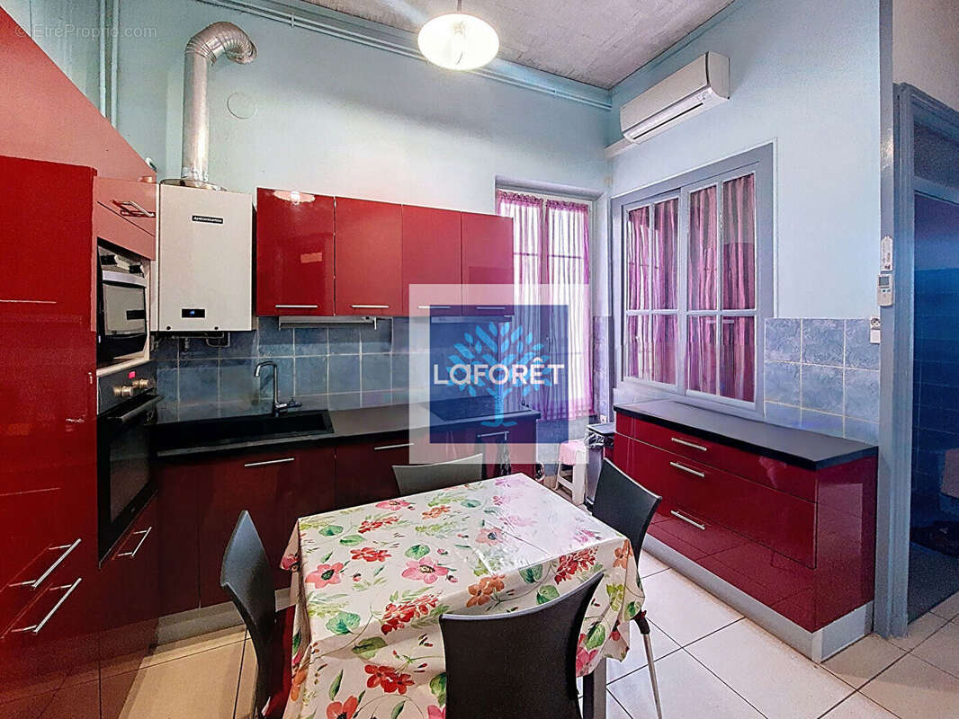 Appartement à OULLINS