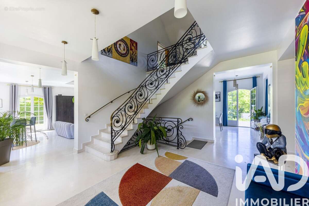 Photo 3 - Maison à NESLES-LA-VALLEE