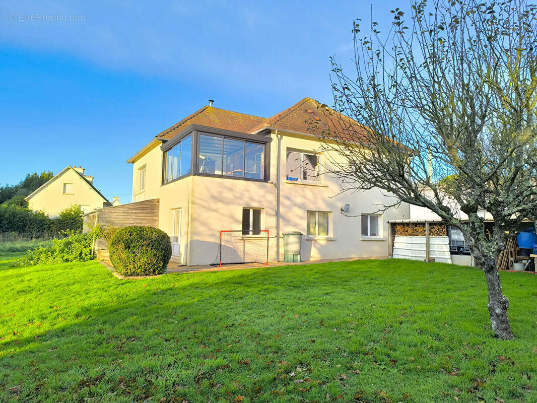 Maison à PLESTIN-LES-GREVES