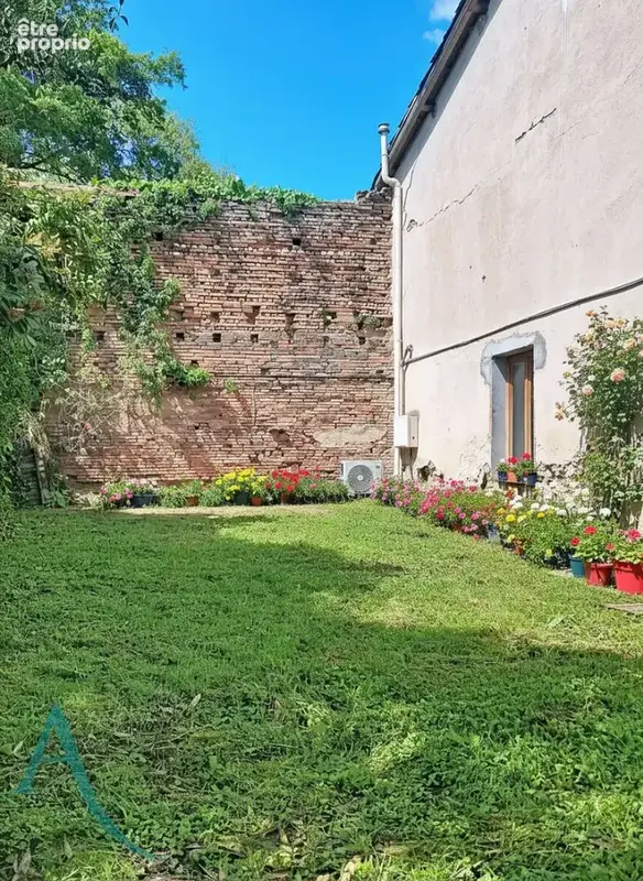 Maison T5 159 m2 avec jardin. - photo 3