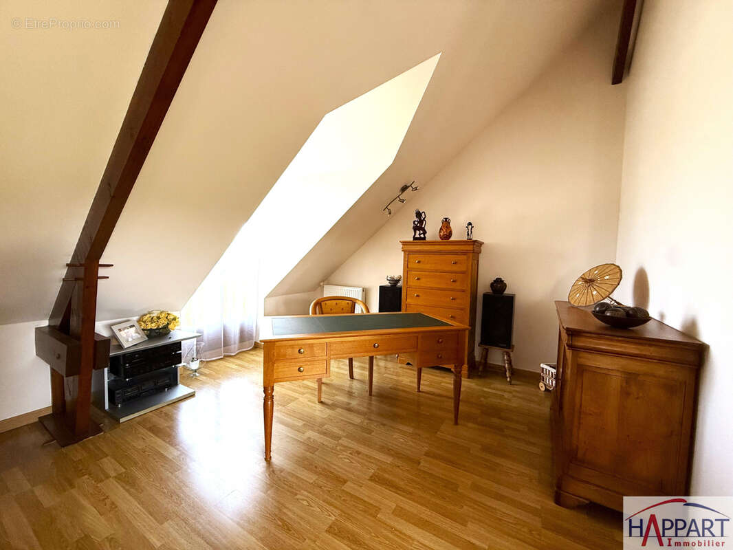Maison 150 m² à Voisenon  - photo 8