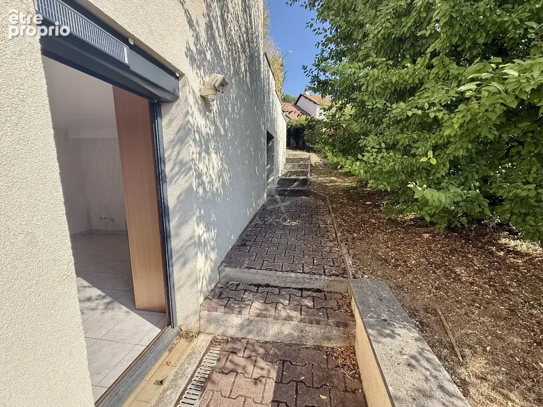 Exclusivité // maison individuelle // 122 m2 // 4 chambres // bureau avec accès indépendant // jardin // garage - photo 5