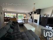 Photo 1 - Maison à ARVEYRES