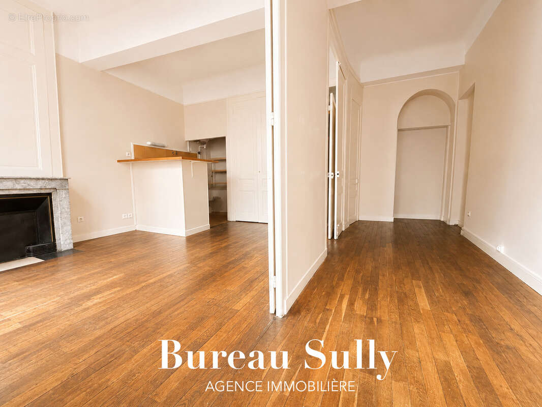 LYON 2 - 'Rue Mercière / Brest' - Bel appartement T3 - photo 2
