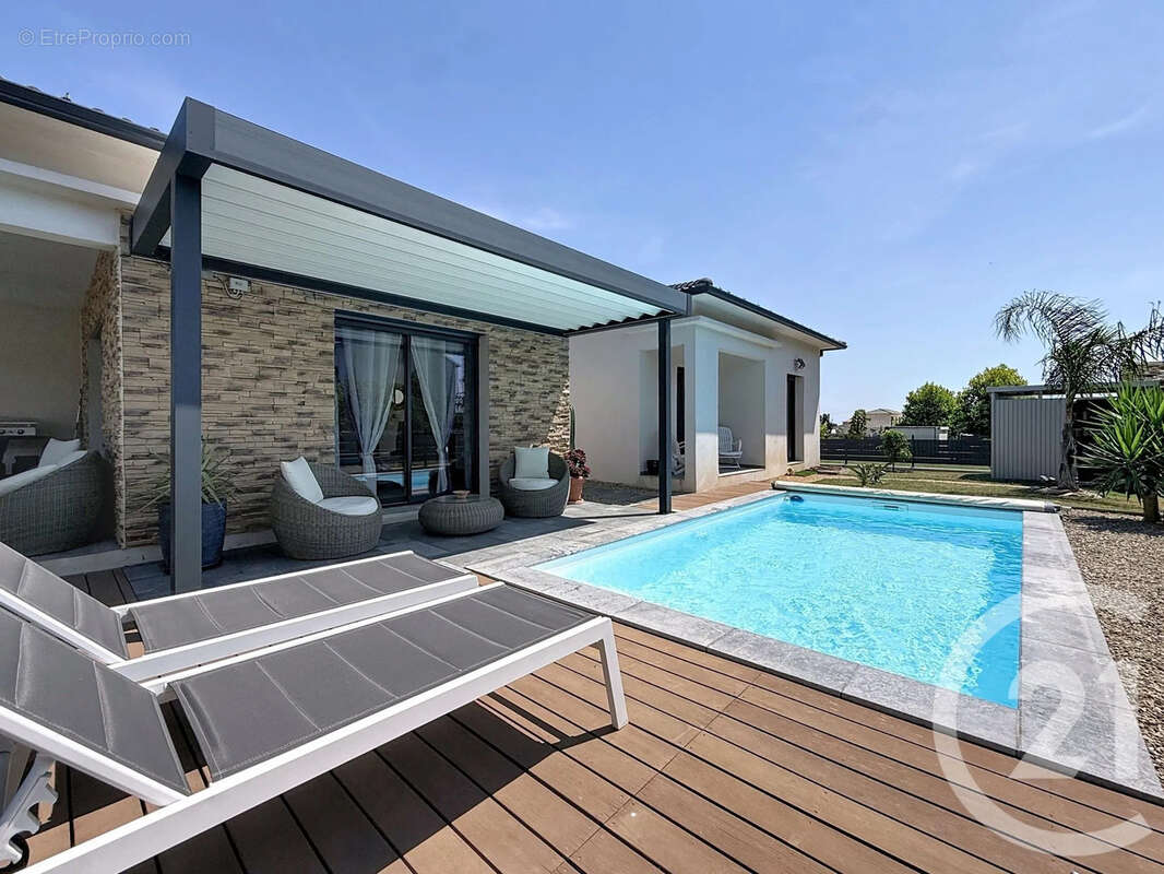 Maison 100 m² à Santa-Lucia-Di-Moriani  - photo 19