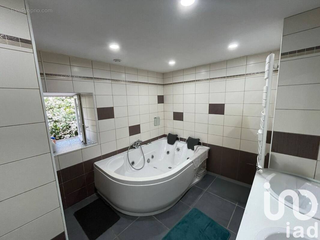 Photo 1 - Maison à LUITRE