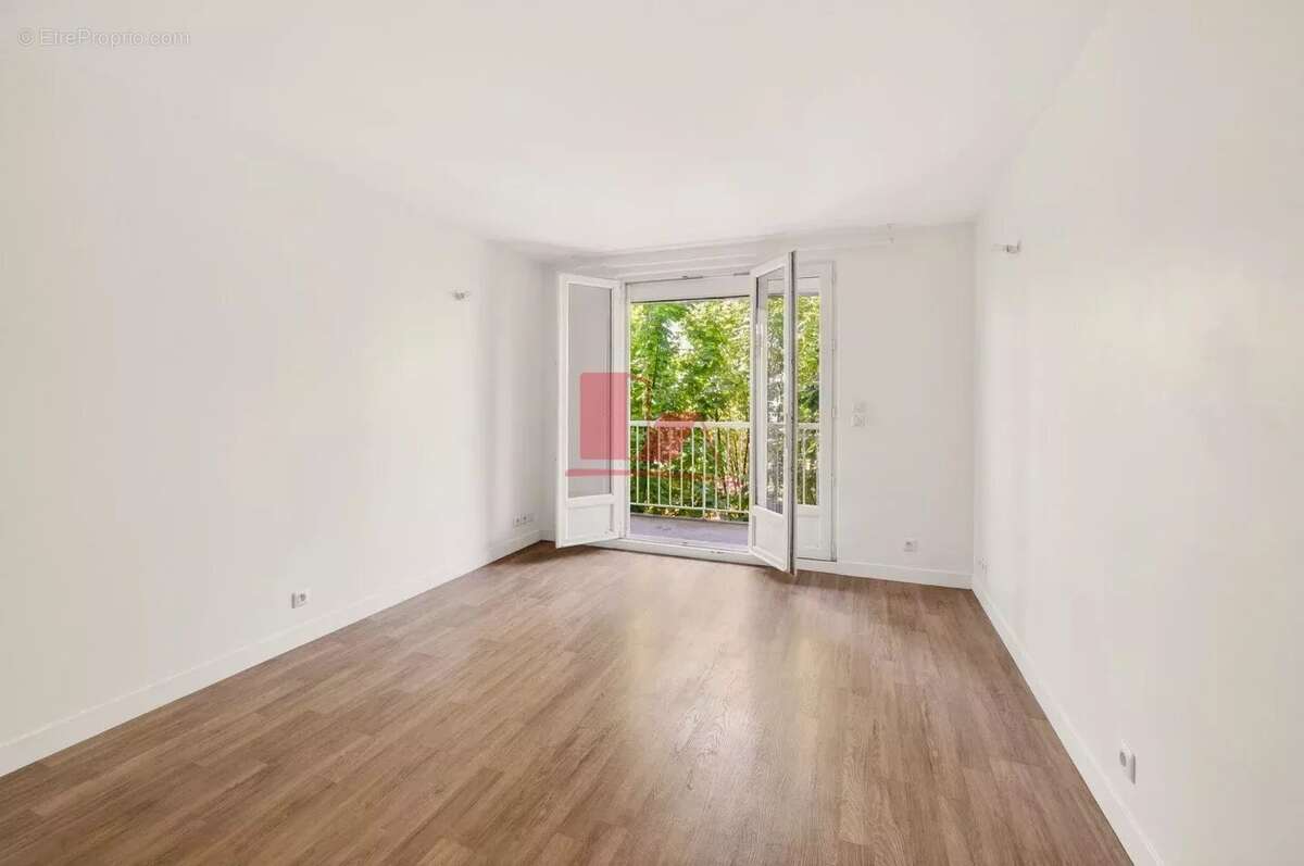 Appartement à ISSY-LES-MOULINEAUX