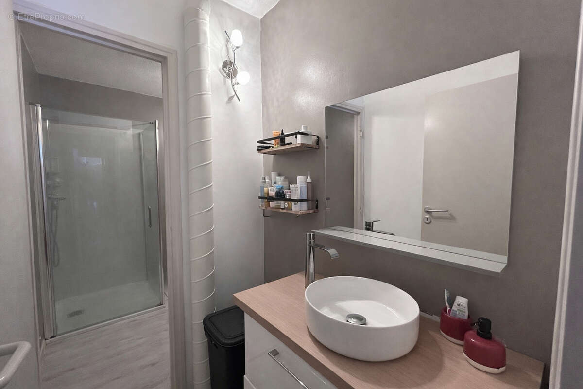Appartement à BOURG-LES-VALENCE