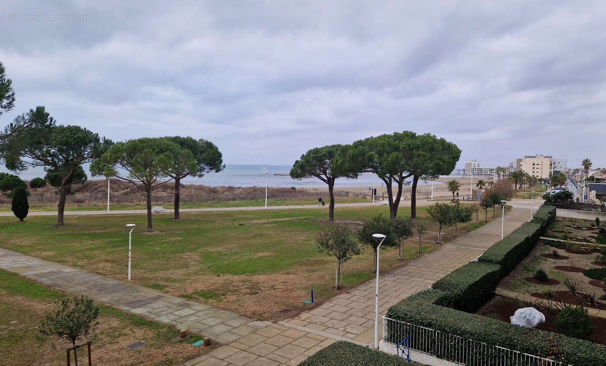 Appartement 1ièe ligne - vue mer - le grau du roi - photo 10