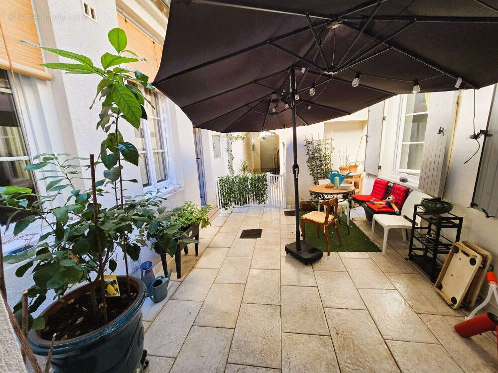 Appartement à NIMES