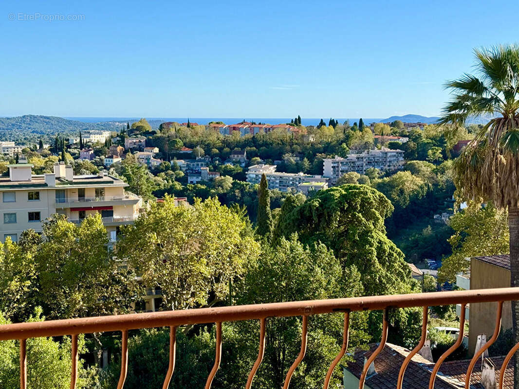 Appartement à GRASSE