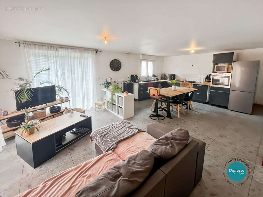 Maison à CHAMPCUEIL