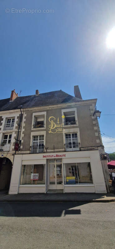 Immeuble de rapport 2 appartements 1 local commercial libre - photo 2