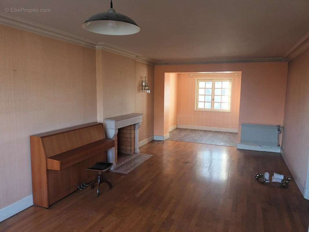 Maison à MONTCEAU-LES-MINES