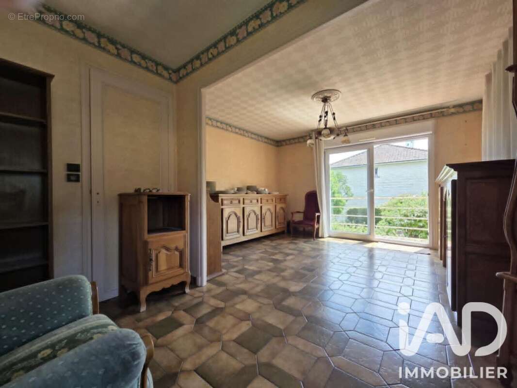 Maison 74 m² à Aumale  - photo 2