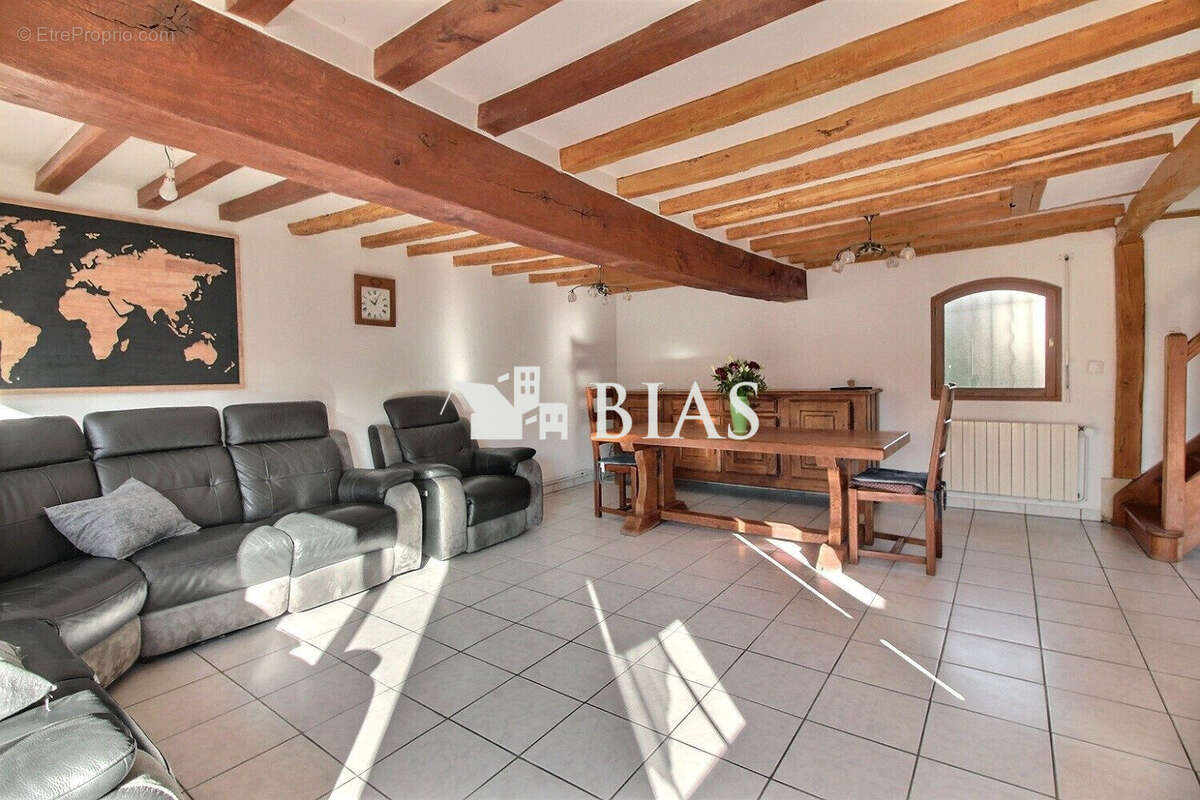 Maison à LE NEUBOURG