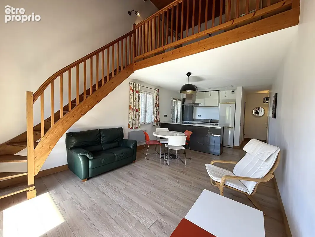 Appartement Albertville 3 pièce(s) 55.93 m2 - photo 2