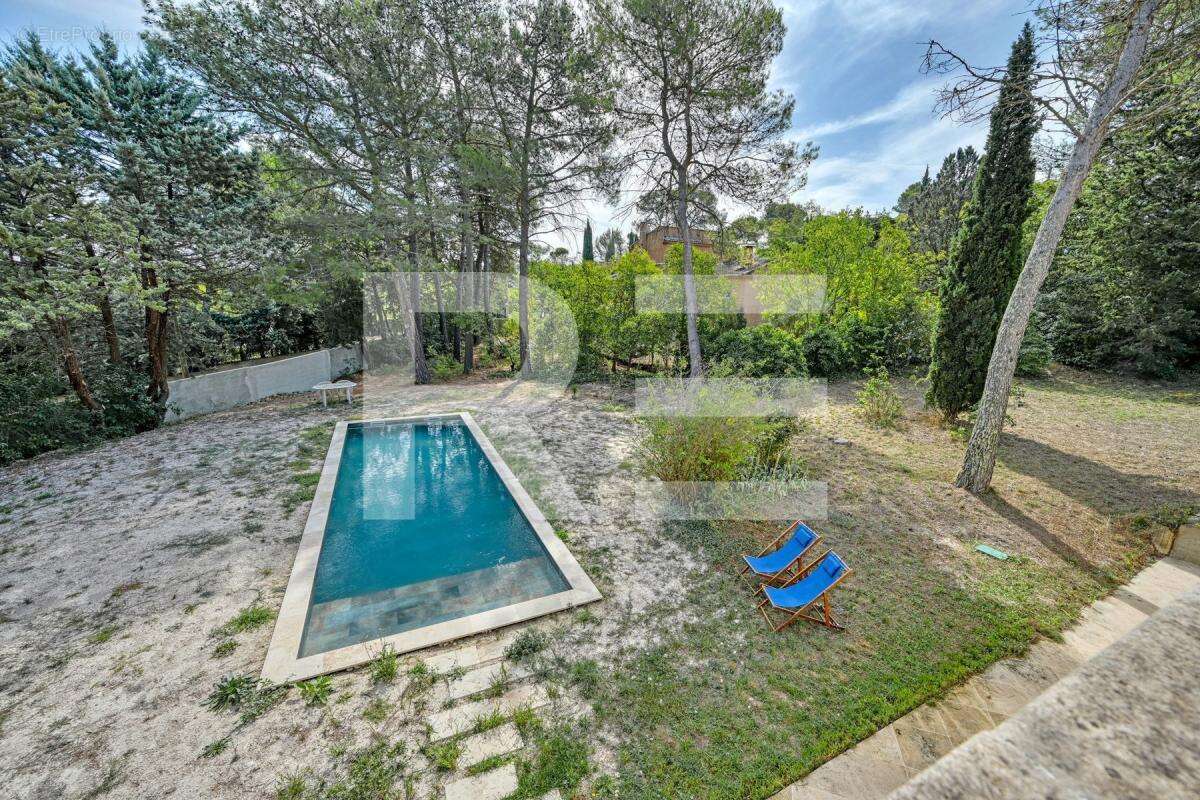 Magnifique propriété sur CALAS - photo 6